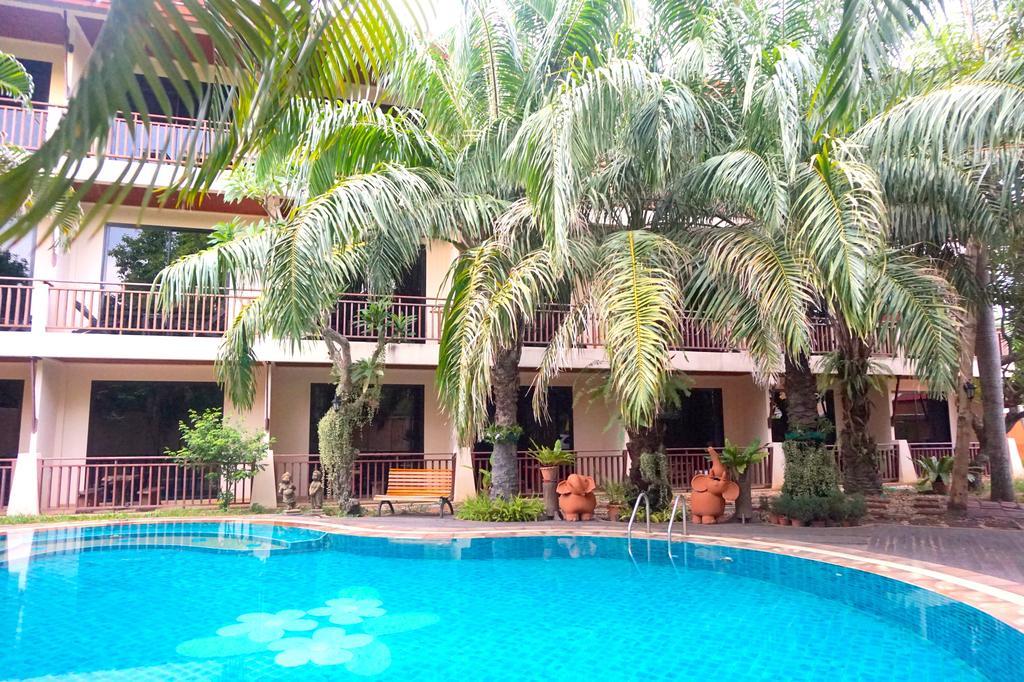 Thai Pura Resort Pattaya Exteriör bild