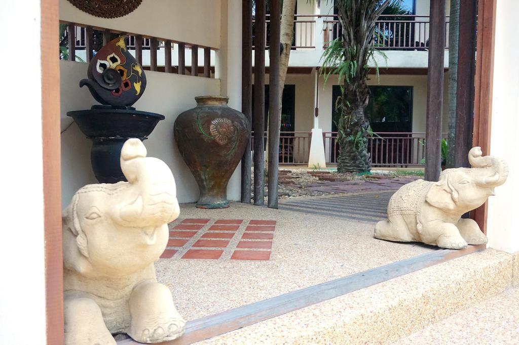 Thai Pura Resort Pattaya Exteriör bild