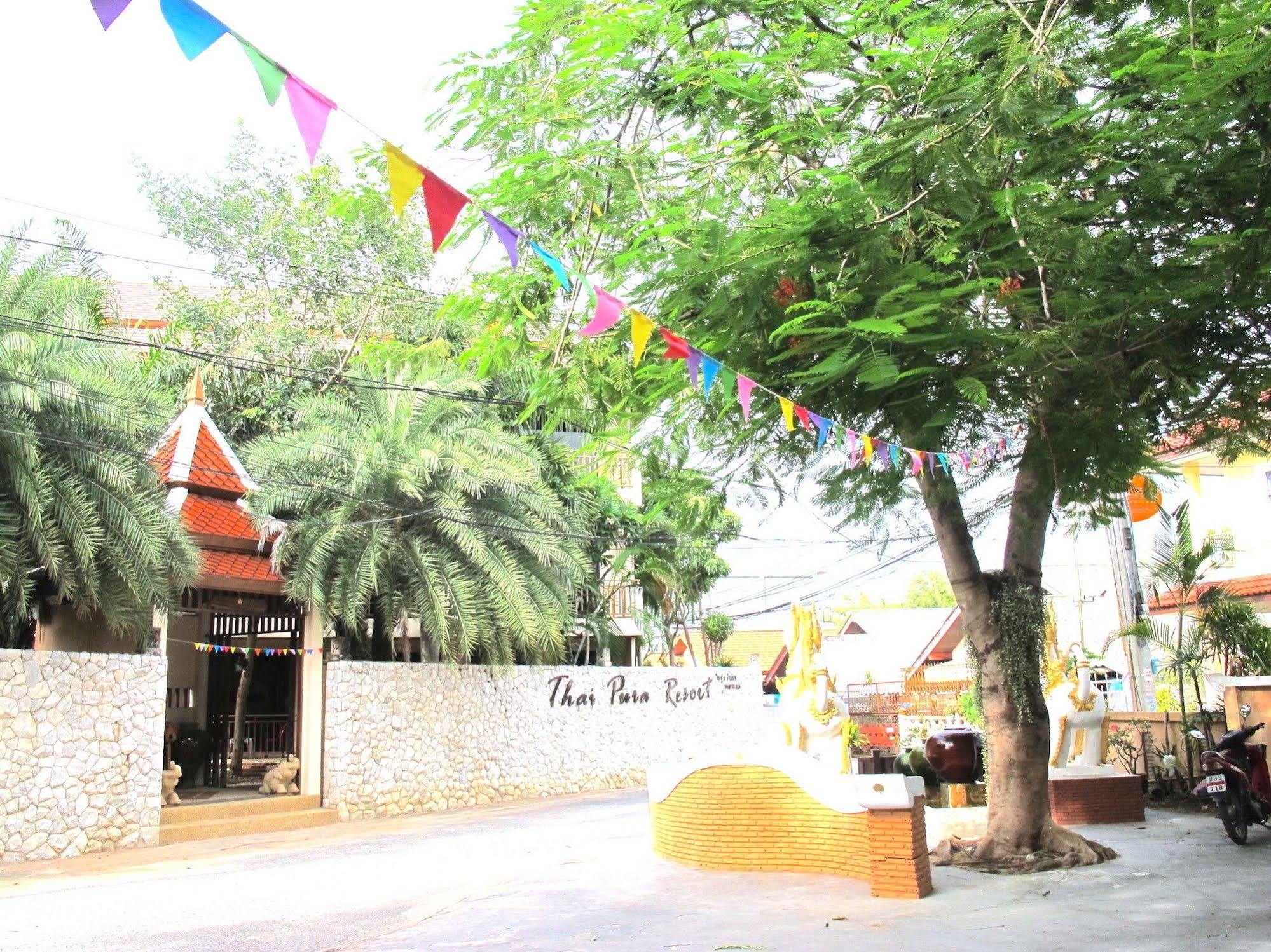 Thai Pura Resort Pattaya Exteriör bild